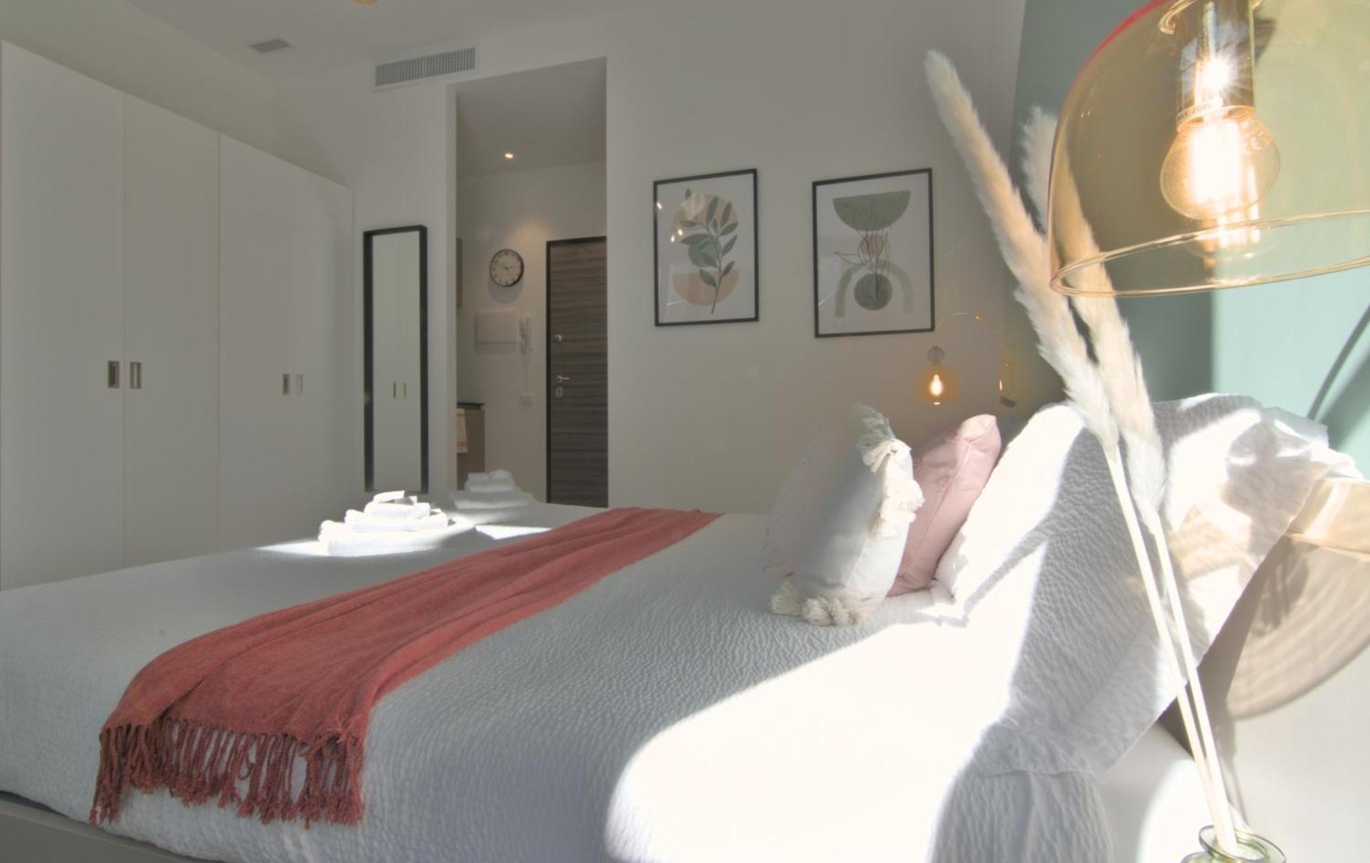 Ca Del Lasco - Modern Apartments In Classic Villa Bellano Exterior foto